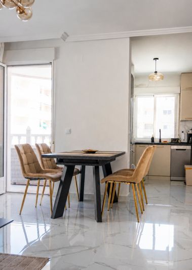 Image No.8-3 Bed Apartment for sale