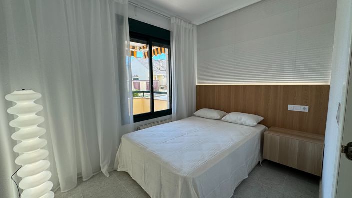 Image No.23-2 Bed Apartment for sale