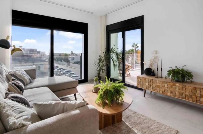 Image No.3-2 Bed Apartment for sale