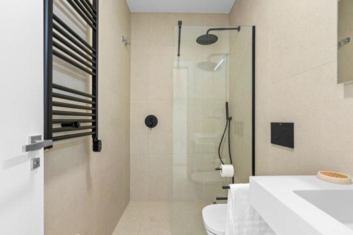Image No.22-3 Bed Villa for sale