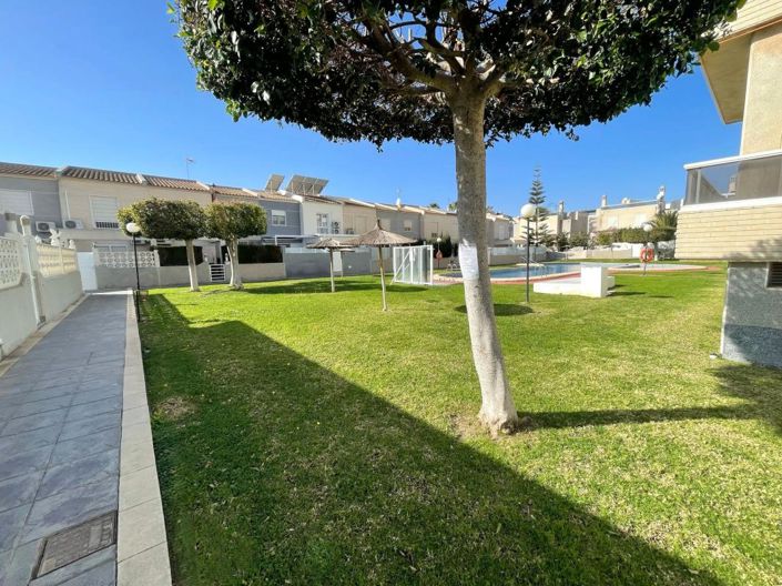 Image No.25-3 Bed Apartment for sale