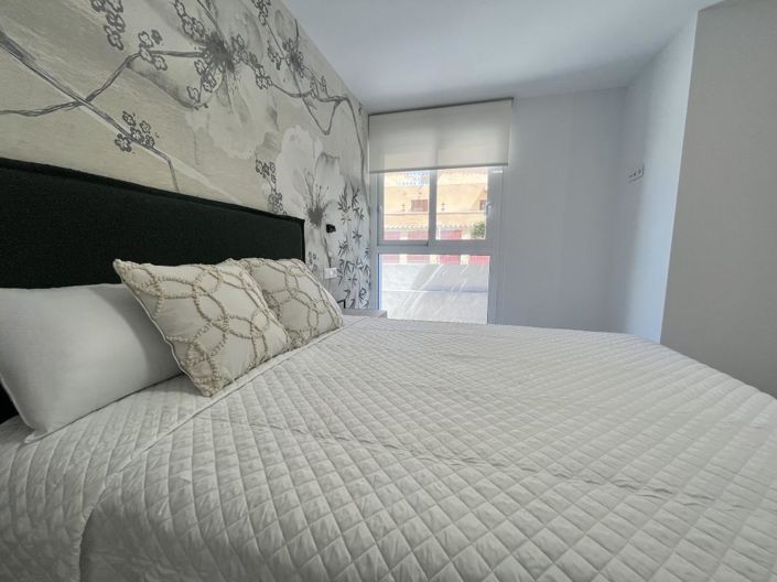 Image No.30-3 Bed Apartment for sale