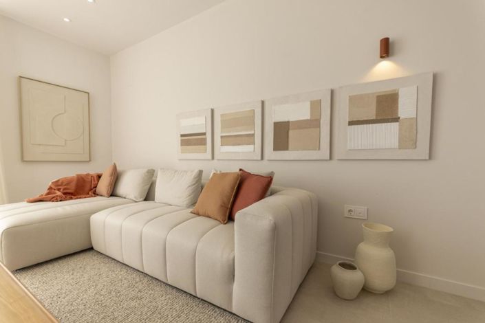 Image No.40-3 Bed Villa for sale