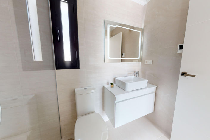 Image No.21-3 Bed Villa for sale