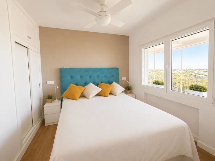 Image No.18-3 Bed Apartment for sale