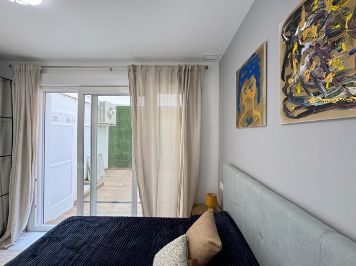 Image No.32-2 Bed Apartment for sale