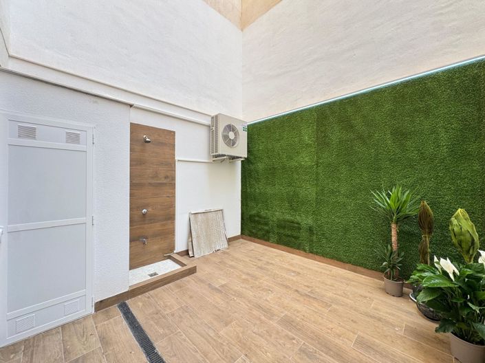 Image No.40-2 Bed Apartment for sale
