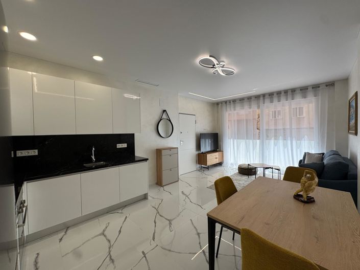 Image No.8-Appartement de 2 chambres à vendre à Torrevieja