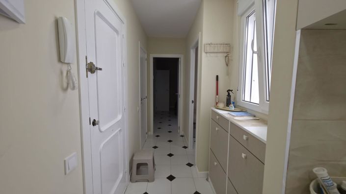 Image No.12-3 Bed Apartment for sale