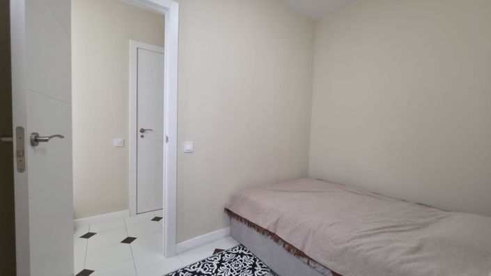Image No.17-3 Bed Apartment for sale