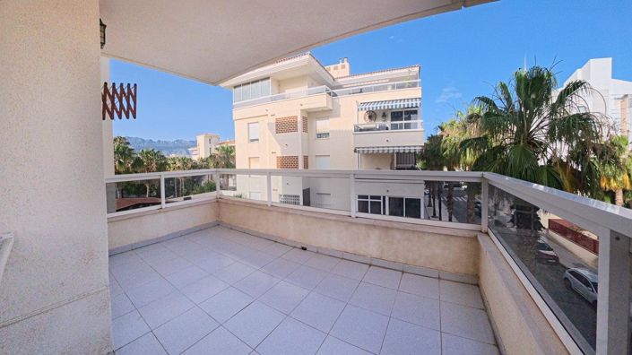Image No.22-3 Bed Apartment for sale