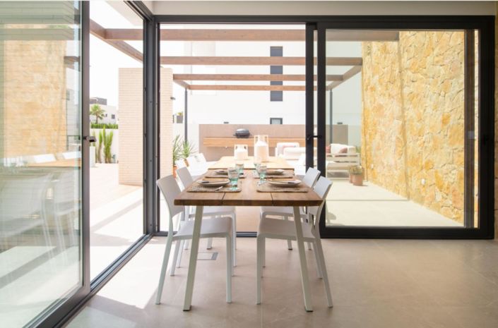 Image No.19-4 Bed Villa for sale