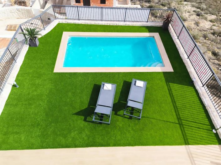 Image No.17-3 Bed Townhouse for sale