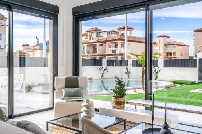 Image No.44-3 Bed Villa for sale