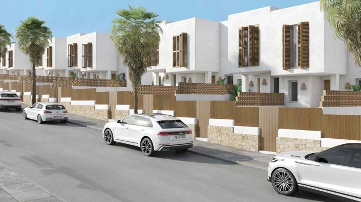 Image No.13-2 Bed Townhouse for sale