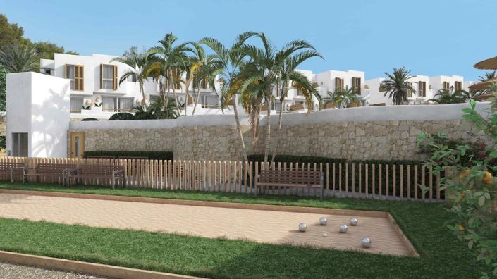 Image No.19-2 Bed Townhouse for sale