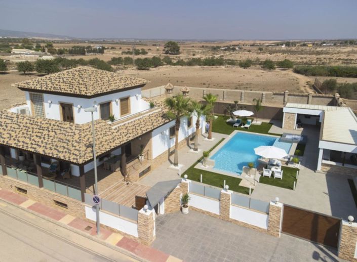 Image No.32-4 Bed Villa for sale