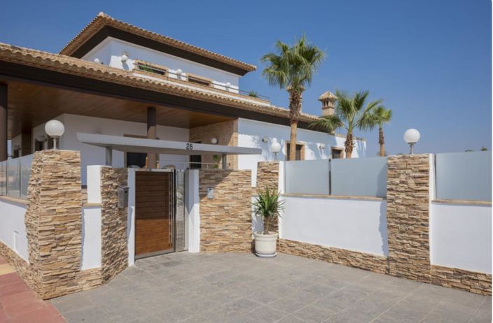 Image No.34-4 Bed Villa for sale