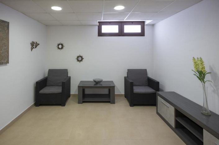 Image No.57-4 Bed Villa for sale