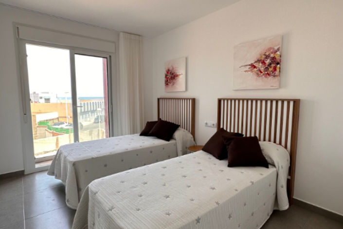 Image No.11-3 Bed Apartment for sale