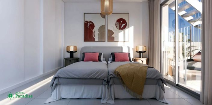Image No.3-3 Bed Townhouse for sale