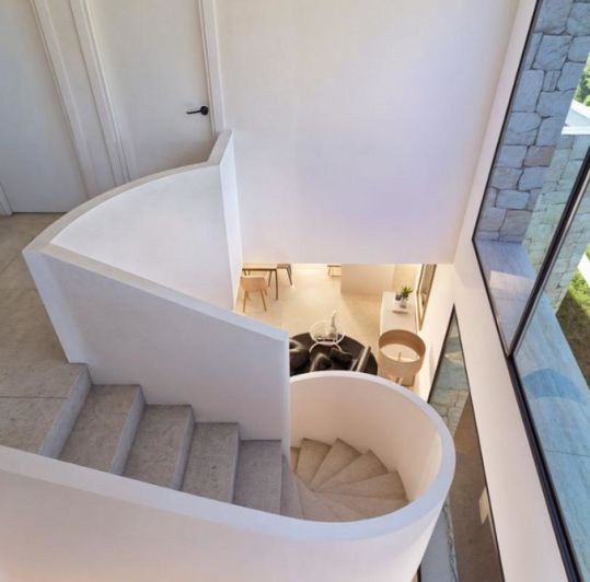 Image No.4-4 Bed Villa for sale