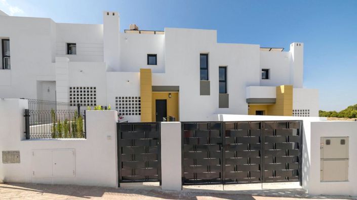 Image No.15-3 Bed Villa for sale