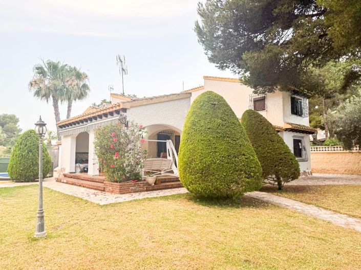 Image No.5-4 Bed Townhouse for sale