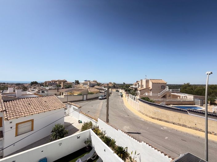 Image No.21-3 Bed Villa for sale