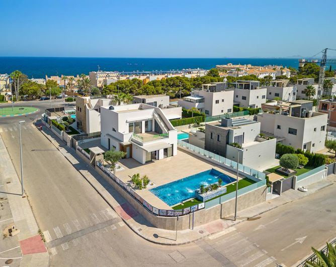 Image No.30-3 Bed Villa for sale