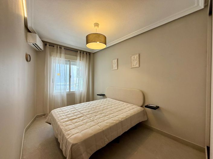 Image No.17-2 Bed Apartment for sale