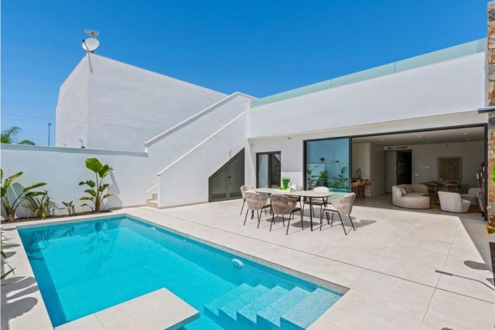 Image No.33-3 Bed Villa for sale