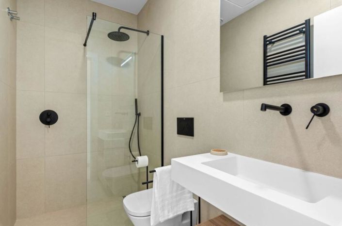 Image No.10-3 Bed Villa for sale