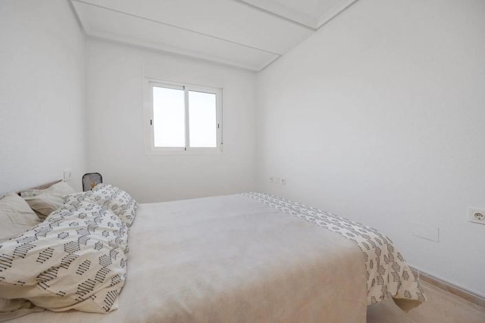 Image No.12-1 Bed Apartment for sale