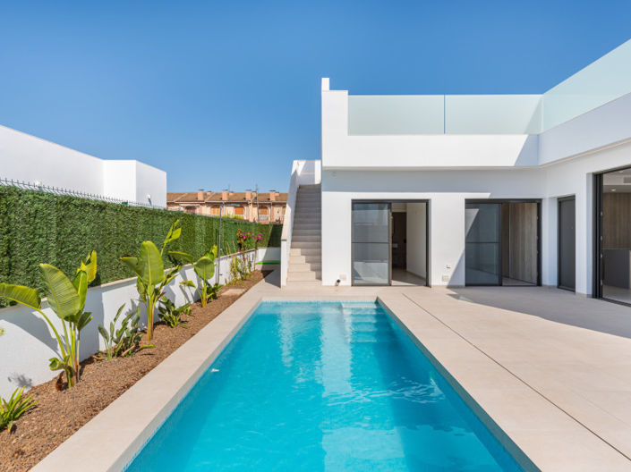 Image No.6-3 Bed Townhouse for sale
