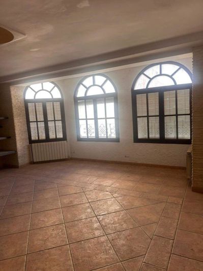 Image No.21-8 Bed Villa for sale