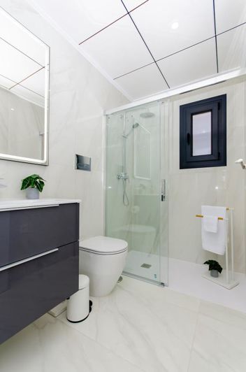Image No.36-3 Bed Townhouse for sale