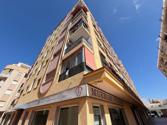 Image No.44-1 Bed Apartment for sale