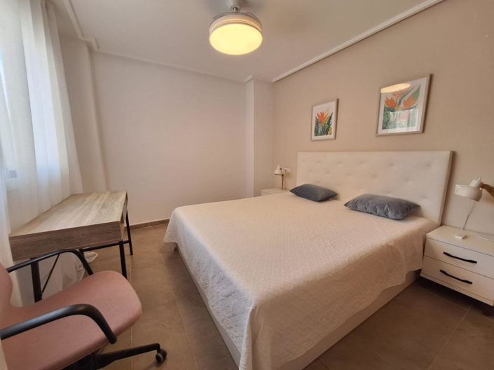 Image No.18-2 Bed Apartment for sale