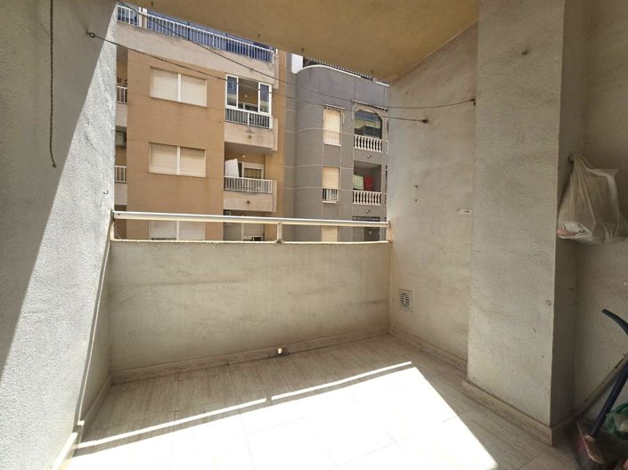 Image No.21-1 Bed Apartment for sale