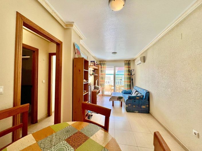 Image No.12-2 Bed Apartment for sale