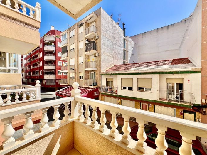 Image No.19-2 Bed Apartment for sale