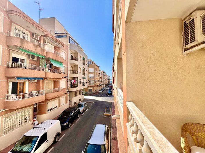 Image No.21-2 Bed Apartment for sale
