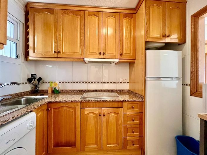 Image No.27-2 Bed Apartment for sale