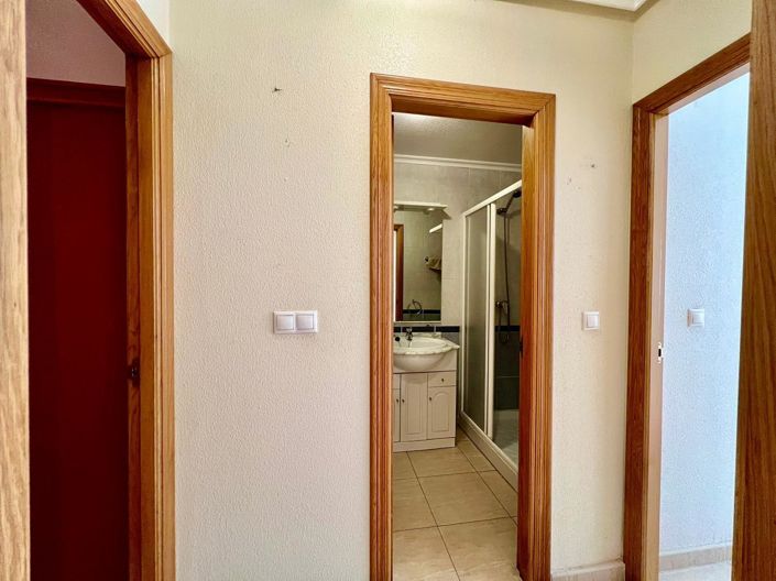 Image No.32-2 Bed Apartment for sale