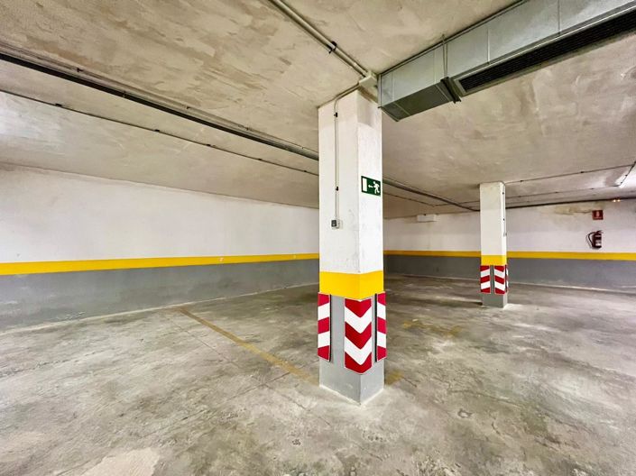Image No.44-2 Bed Apartment for sale