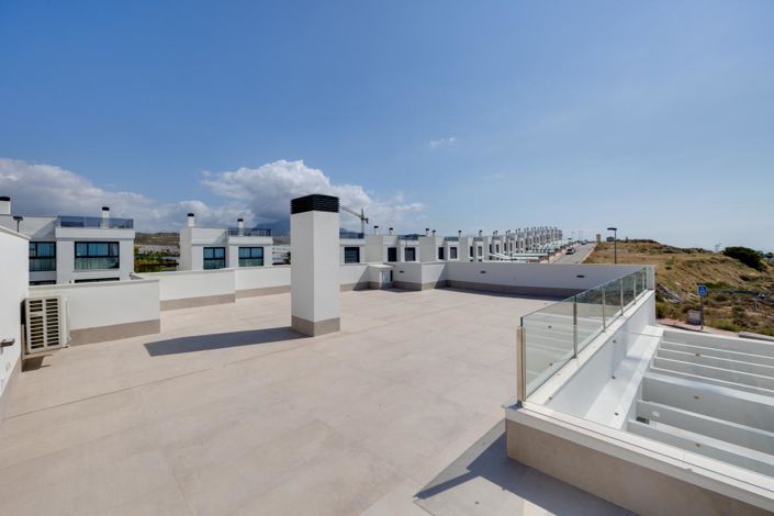 Image No.4-3 Bed Villa for sale