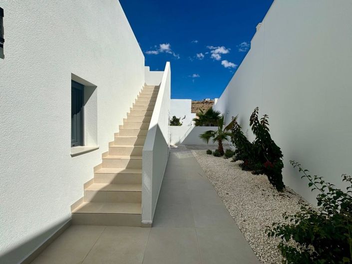 Image No.16-3 Bed Villa for sale