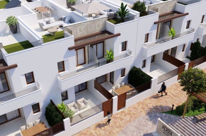 Image No.12-3 Bed Townhouse for sale
