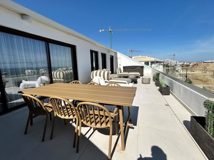 Image No.20-2 Bed Apartment for sale